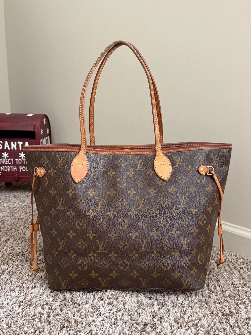Authentic Louis Vuitton Neverfull MM Monogram Canvas